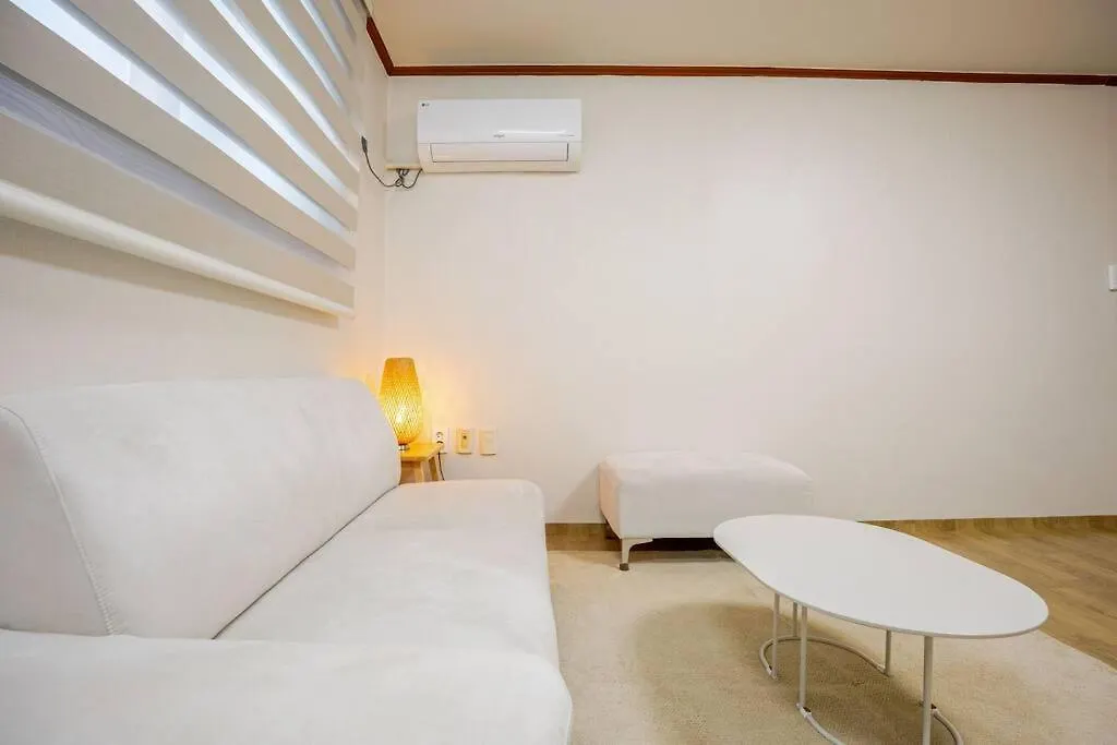 Yeon Stay Seoul Apartment